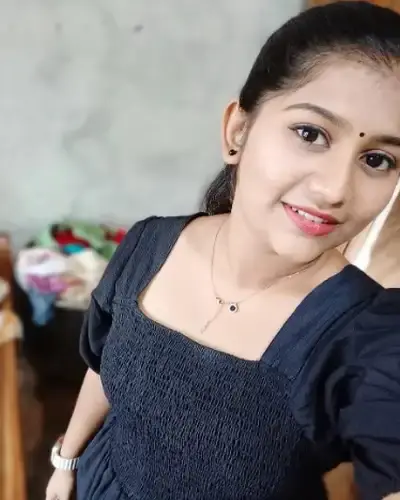 Escort In Lakhani